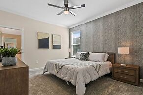 Storey Lake-5 Bedroom Pool Home - 1686ST 5 Home by RedAwning