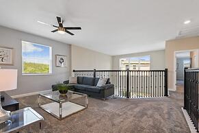 Storey Lake-5 Bedroom Pool Home - 1686ST 5 Home by RedAwning