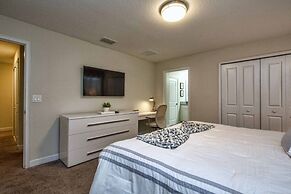 Modern Decor, Waterview W/splashpool, Bbq-1636str 4 Bedroom Townhouse 