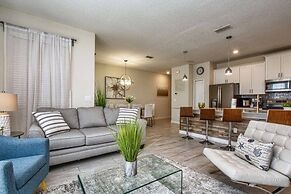 Modern Decor, Waterview W/splashpool, Bbq-1636str 4 Bedroom Townhouse 