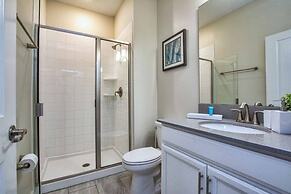 Modern Decor, Waterview W/splashpool, Bbq-1636str 4 Bedroom Townhouse 