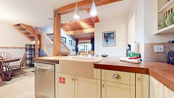 Summit #92 3 Bedroom Condo by RedAwning