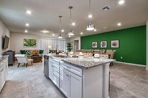 4404WI- Windsor Island 8 Bedroom House 8 Home by RedAwning