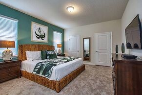 4404WI- Windsor Island 8 Bedroom House 8 Home by RedAwning