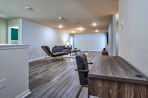 4404WI- Windsor Island 8 Bedroom House 8 Home by RedAwning