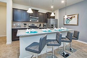 Solterra - 6 Bedrooms House w-pool-7043SR 6 Home by RedAwning