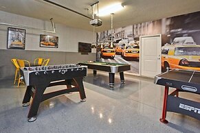 Solterra - 6 Bedrooms House w-pool-7043SR 6 Home by RedAwning