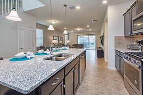 Solterra - 6 Bedrooms House w-pool-7043SR 6 Home by RedAwning