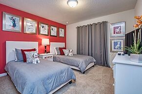 Solterra - 6 Bedrooms House w-pool-7043SR 6 Home by RedAwning