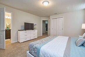 Solterra - 6 Bedrooms House w-pool-7043SR 6 Home by RedAwning