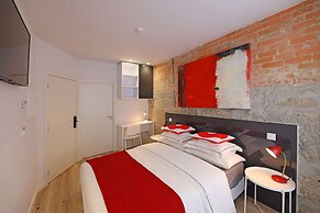 FLH Downtown GuestHouse