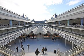 FLH Downtown GuestHouse