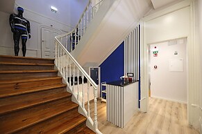 FLH Downtown GuestHouse