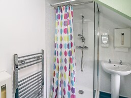 Lower Treginnis Farm