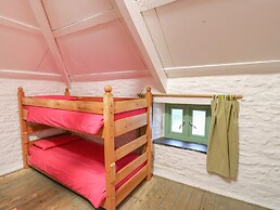 Lower Treginnis Farm