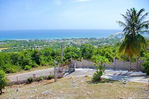 Sunshine Lodge- Your Home Away From Home