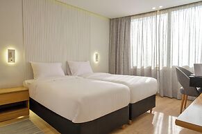 Parkside Boutique Furnished Apartments