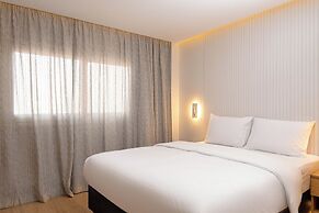 Parkside Boutique Furnished Apartments