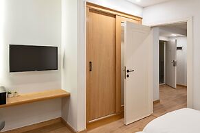 Parkside Boutique Furnished Apartments