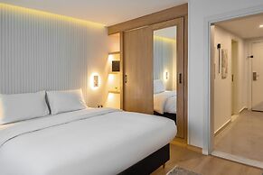 Parkside Boutique Furnished Apartments