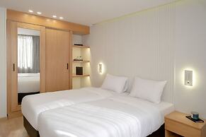 Parkside Boutique Furnished Apartments