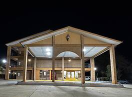 American Inn & Suites