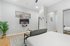 Remodeled Studio Apt in East Lakeview