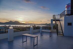 A&A ABE BAYFRONT INN