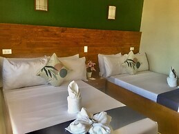 A&A ABE BAYFRONT INN