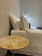 Nina´s - Juan Santamaria
