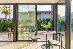 Blackhaus Suites by AvantStay – Modern Comfort in Downtown Palm Spring