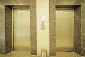 Collection O 91373 M Hotel