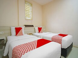 Collection O 91373 M Hotel