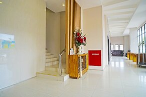 Collection O 91373 M Hotel