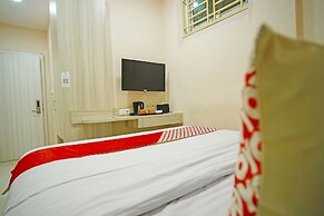 Collection O 91373 M Hotel