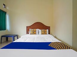 SPOT ON 91910 Arfan HouseNearDanau Ranau