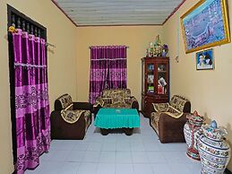 SPOT ON 91910 Arfan HouseNearDanau Ranau