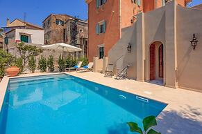 Casa Conti 1840 in Gastouri