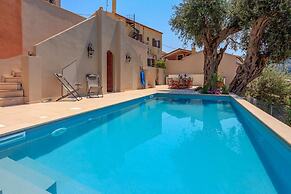 Casa Conti 1840 in Gastouri