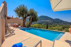 Casa Conti 1840 in Gastouri