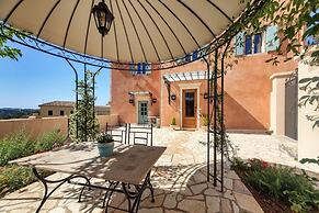 Casa Conti 1840 in Gastouri