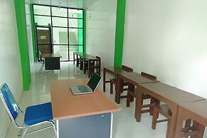 OYO 90930 Wisma Hana Hani