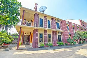 Collection O 91666 Meyli Guesthouse