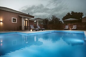 Villa Astron by Corfuescapes