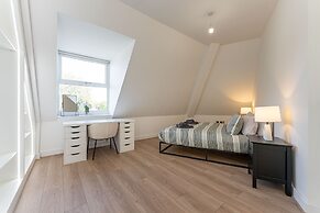 One bed luxury Apartment - Solihull