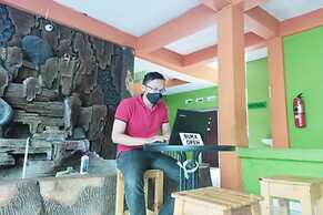 OYO 90706 Kost Alam Jaya Syariah