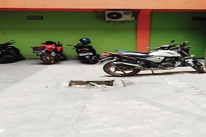 OYO 90706 Kost Alam Jaya Syariah