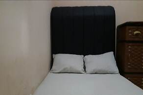 OYO 90706 Kost Alam Jaya Syariah