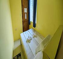 Las Residencias Bed and Breakfast