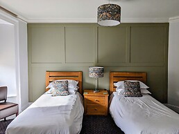 The White Hart Inn